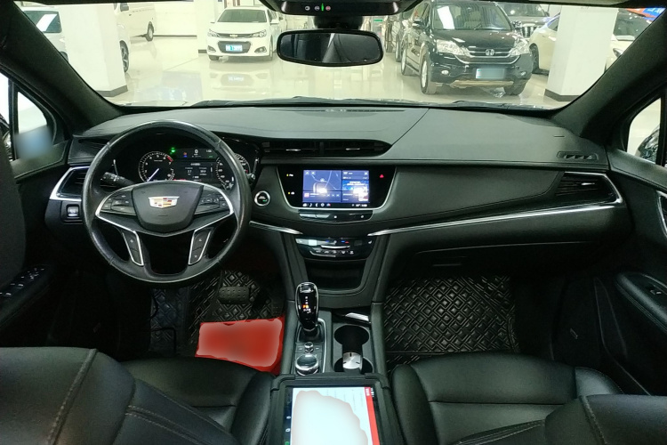 凯迪拉克XT5 2021款 28T 豪华型中控内饰12