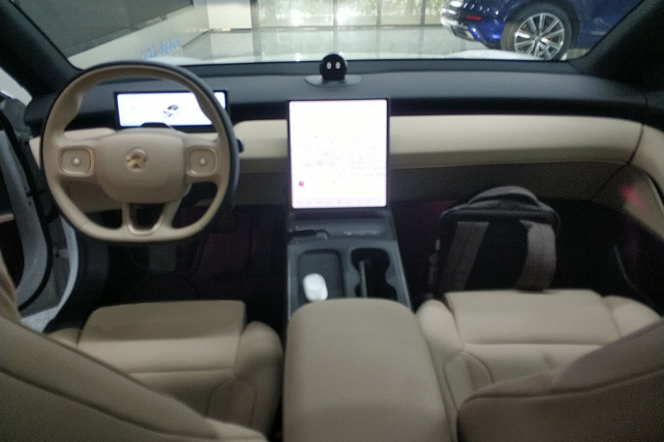 蔚来ET5T 2024款 75kWh Touring中控内饰7002