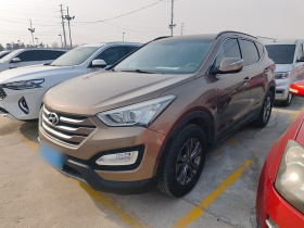 现代 胜达 2013款 2.4L 自动两驱舒适型