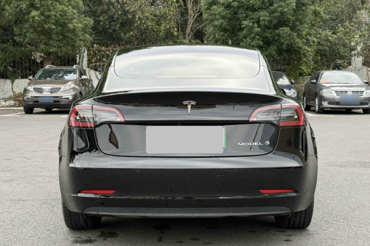 特斯拉 Model 3 2022款 后轮驱动版车身外观6003