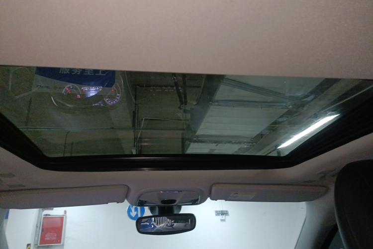 Jeep 自由光 2019款 2.0T 两驱智享版 国VI中控内饰22