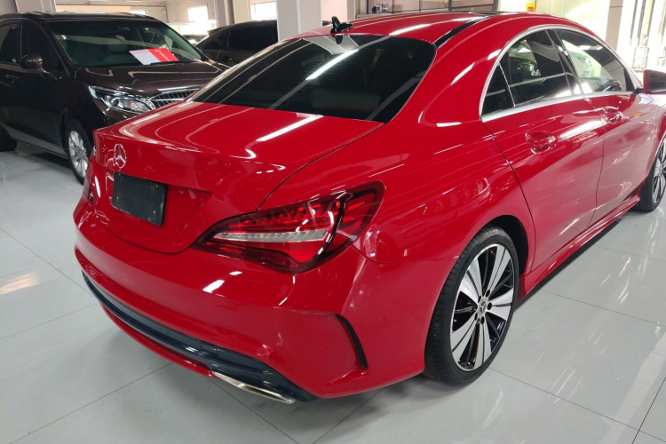 奔驰CLA 2018款 CLA 200 时尚型车身外观7