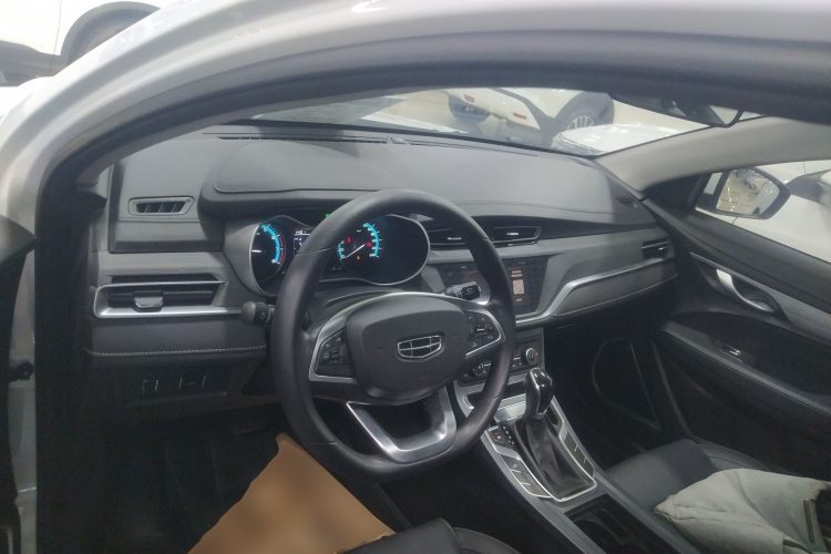 吉利汽车 帝豪 2021款 UP 1.5L CVT豪华型中控内饰12