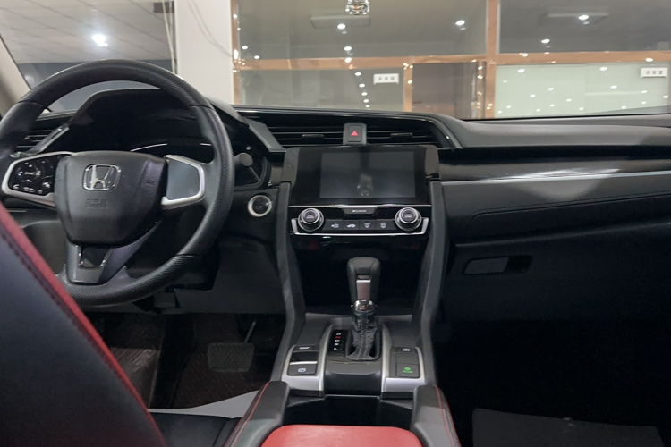 本田 思域 2019款 180TURBO CVT尚动版 国VI中控内饰7003