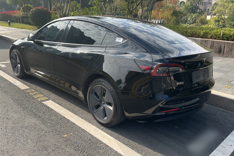 特斯拉 Model 3 2022款 后轮驱动版车身外观6003