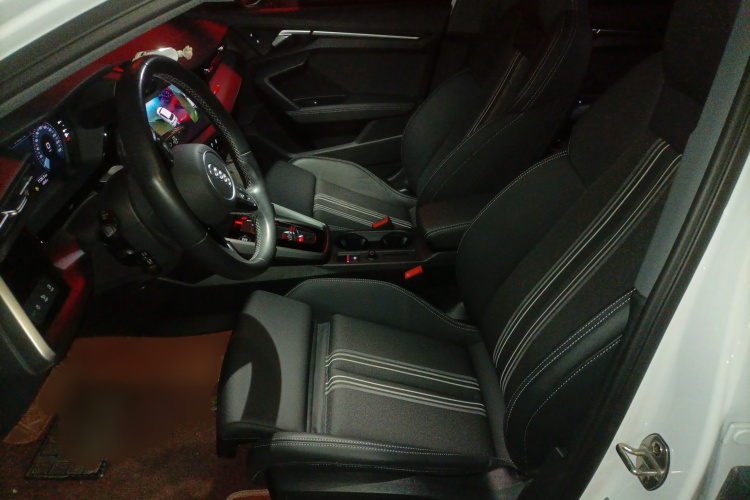 奥迪A3 2023款 改款 Sportback 35 TFSI 时尚运动型局部细节19