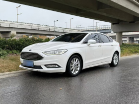 福特 蒙迪欧 2017款 改款 EcoBoost 180 时尚型