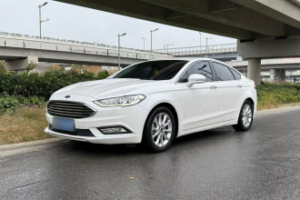 福特 蒙迪欧 2017款 改款 EcoBoost 180 时尚型