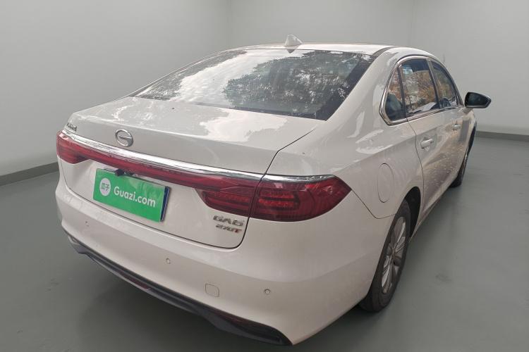 广汽传祺 传祺GA6 2022款 270T 自动精英版车身外观7