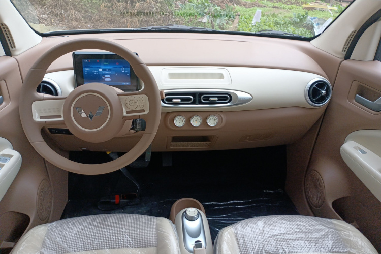 五菱汽车 宏光MINIEV 2025款 四门版 进阶款中控内饰12