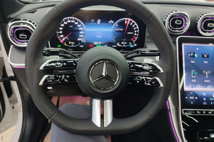 奔驰C级新能源 2023款 C 350 eL中控内饰13