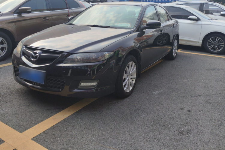 马自达6 2013款 2.0L 自动时尚型车身外观1