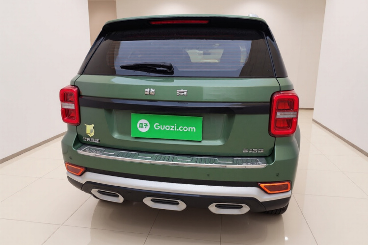 北京越野 北京BJ30 2021款 1.5T 狼小美版车身外观6