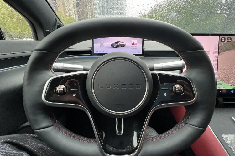 鸿蒙智行 智界S7 2024款 Max RS 四驱性能版局部细节13