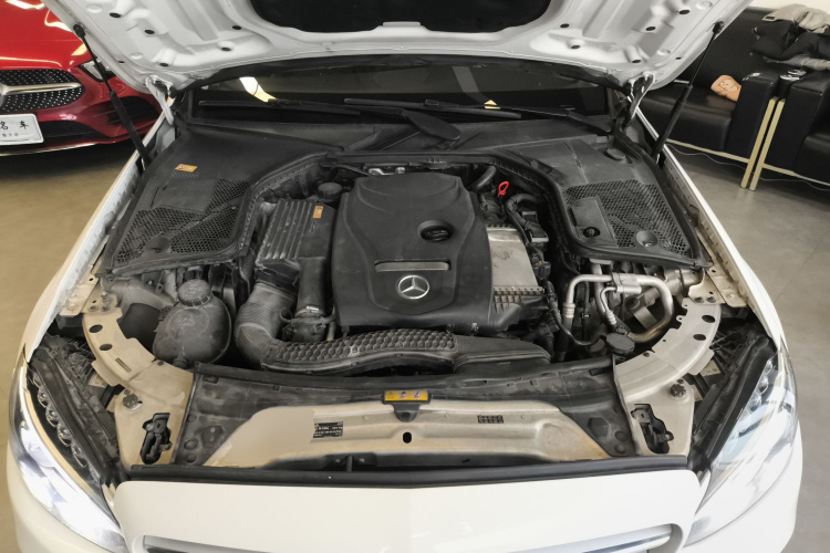 奔驰C级 2015款 改款 C 180 L 运动型局部细节24