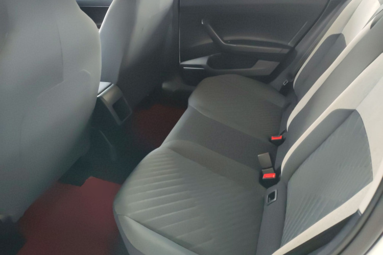 大众 朗逸 2023款 新锐 1.5L 自动新逸版中控内饰21