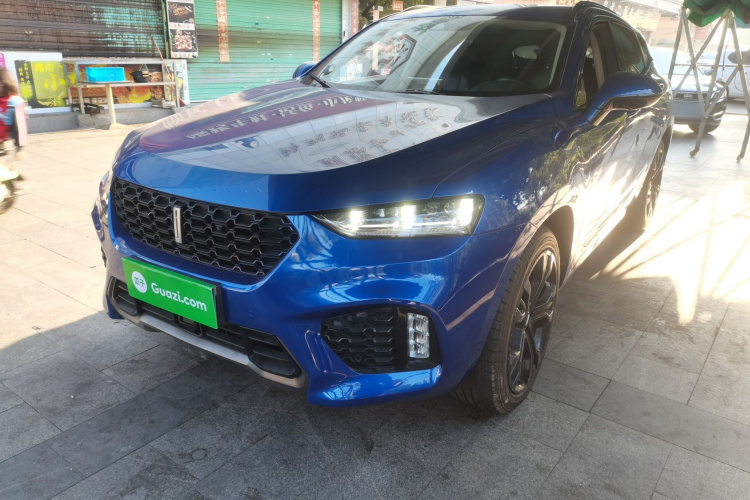 魏牌 VV7 2017款 2.0T 旗舰型车身外观1