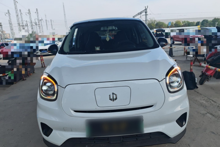 零跑汽车 零跑T03 2021款 400轻享版 三元锂车身外观6001