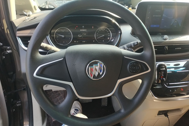 别克GL8 2023款 陆上公务舱 舒适型局部细节13