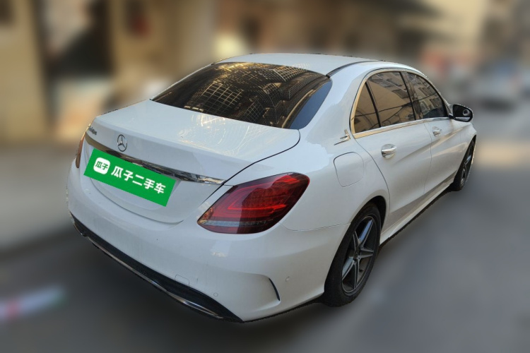 奔驰C级 2019款 C 180 L 时尚型运动版车身外观7