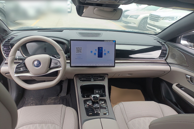 比亚迪 汉 2025款 EV 701KM激光雷达智驾型中控内饰12