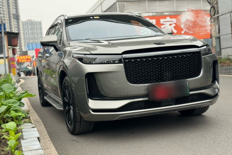 理想汽车 理想ONE 2020款 增程6座版车身外观6004