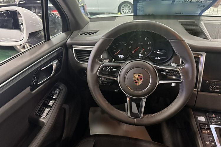 保时捷 2017款  Macan 2.0T中控内饰7002