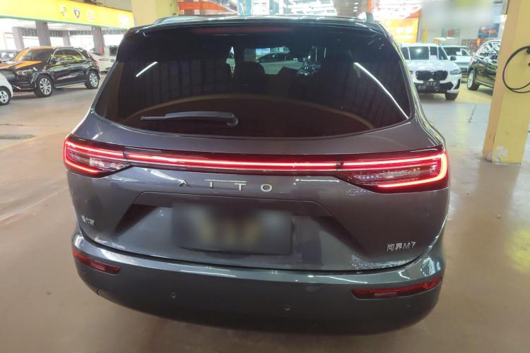 鸿蒙智行 问界M7 2024款 1.5T 后驱Plus版 5座车身外观6004