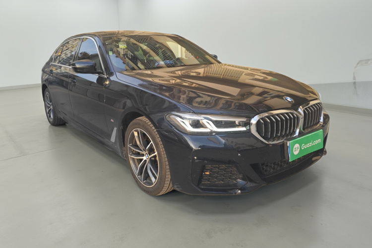 宝马5系 2022款 改款 525Li M运动套装车身外观3