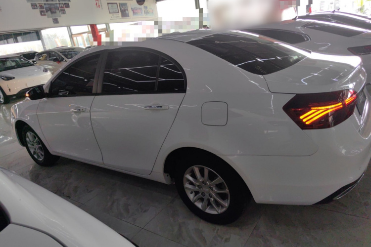 吉利汽车 帝豪 2020款 1.5L CVT豪华型车身外观4