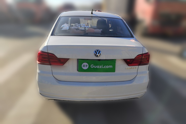 大众 桑塔纳 2018款 1.5L 手动风尚版车身外观6