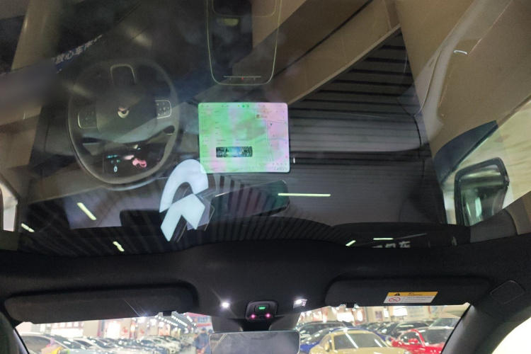 蔚来ET5 2025款 75kWh中控内饰22