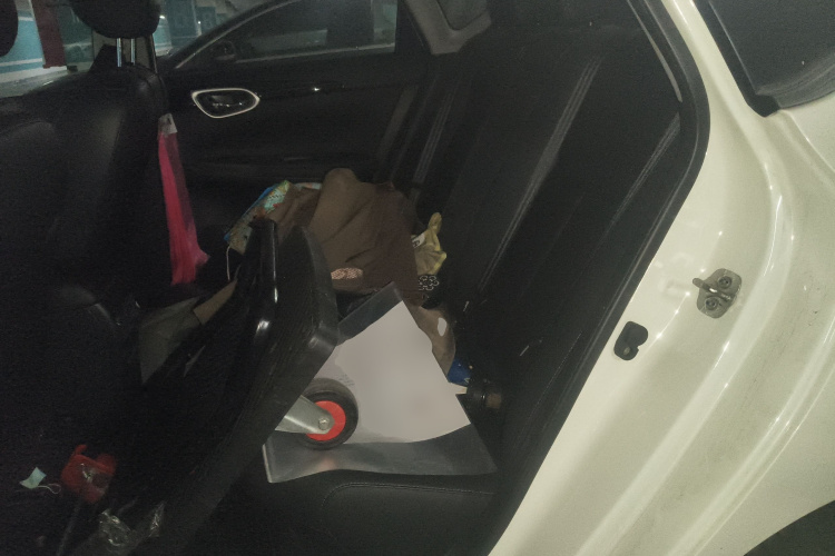 日产 轩逸 2022款 经典 1.6XL CVT豪华版中控内饰21