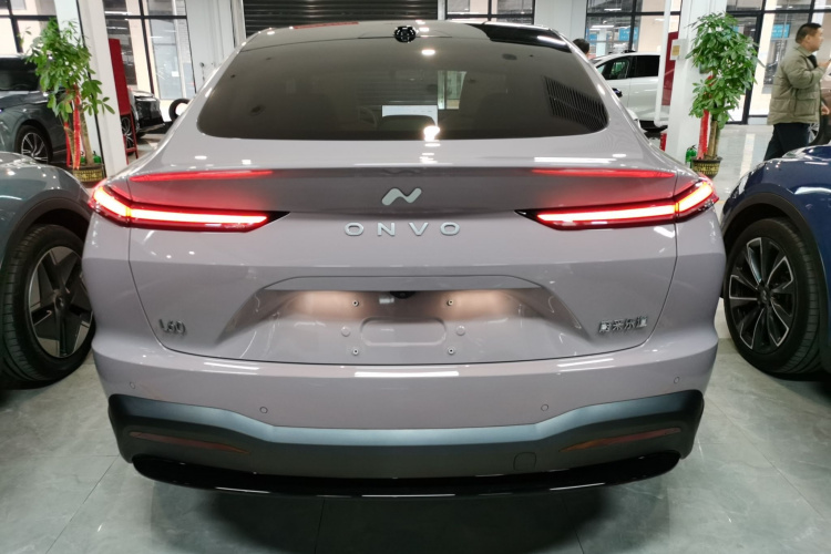 乐道L60 2024款 60kWh 后驱版车身外观6