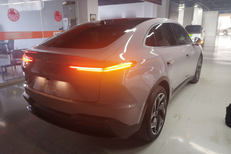 乐道L60 2024款 60kWh 后驱版车身外观6005