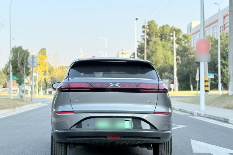 小鹏G3 2021款 G3i 460N车身外观6005