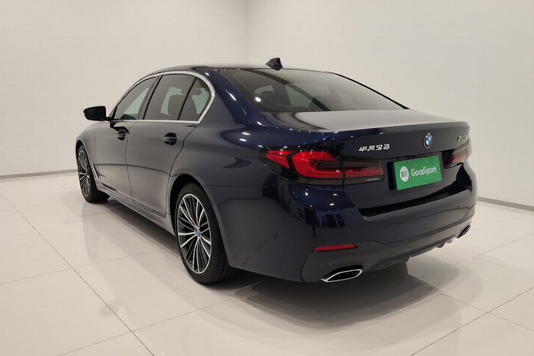 宝马5系 2023款 530Li 领先型 M运动套装车身外观5