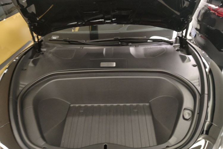 小米汽车 小米SU7 Ultra 2025款 Ultra机舱底盘24