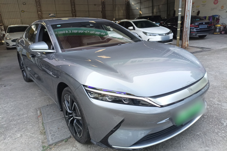 比亚迪 汉 2020款 EV 四驱高性能版旗舰型车身外观3