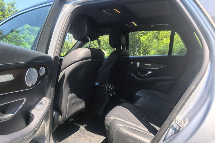 奔驰GLC 2021款 GLC 260 L 4MATIC 豪华型中控内饰7004