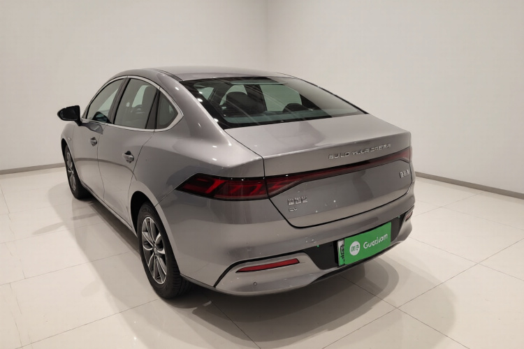 比亚迪 秦PLUS 2023款 EV 510KM 出行版车身外观5