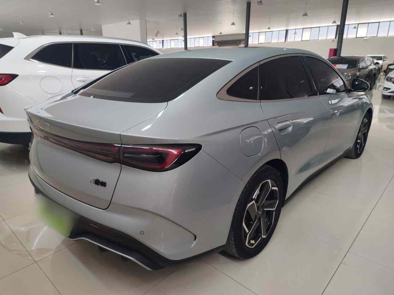 比亚迪 海豹06新能源 2024款 DM-i 120KM旗舰型(5)