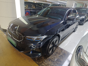 宝马i3 2024款 eDrive 40 L 曜夜运动套装