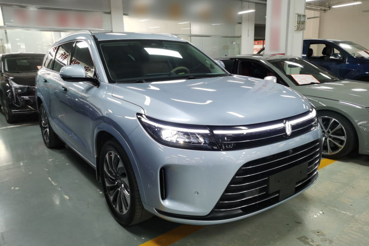 鸿蒙智行 问界M7 2024款 1.5T 后驱Plus版 5座车身外观6002