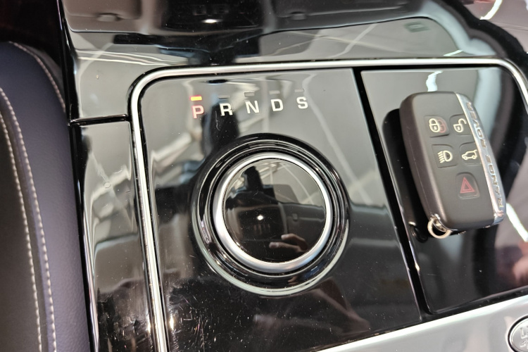 路虎 揽胜星脉 2018款 P250 S局部细节18