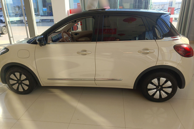 五菱汽车 五菱缤果 2025款 410km 灵犀尊享款车身外观6005