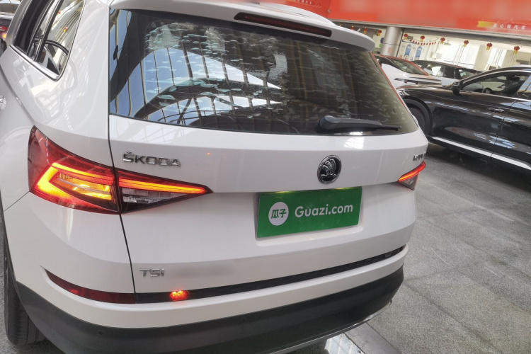 斯柯达 柯迪亚克 2018款 TSI380 7座四驱旗舰版车身外观6