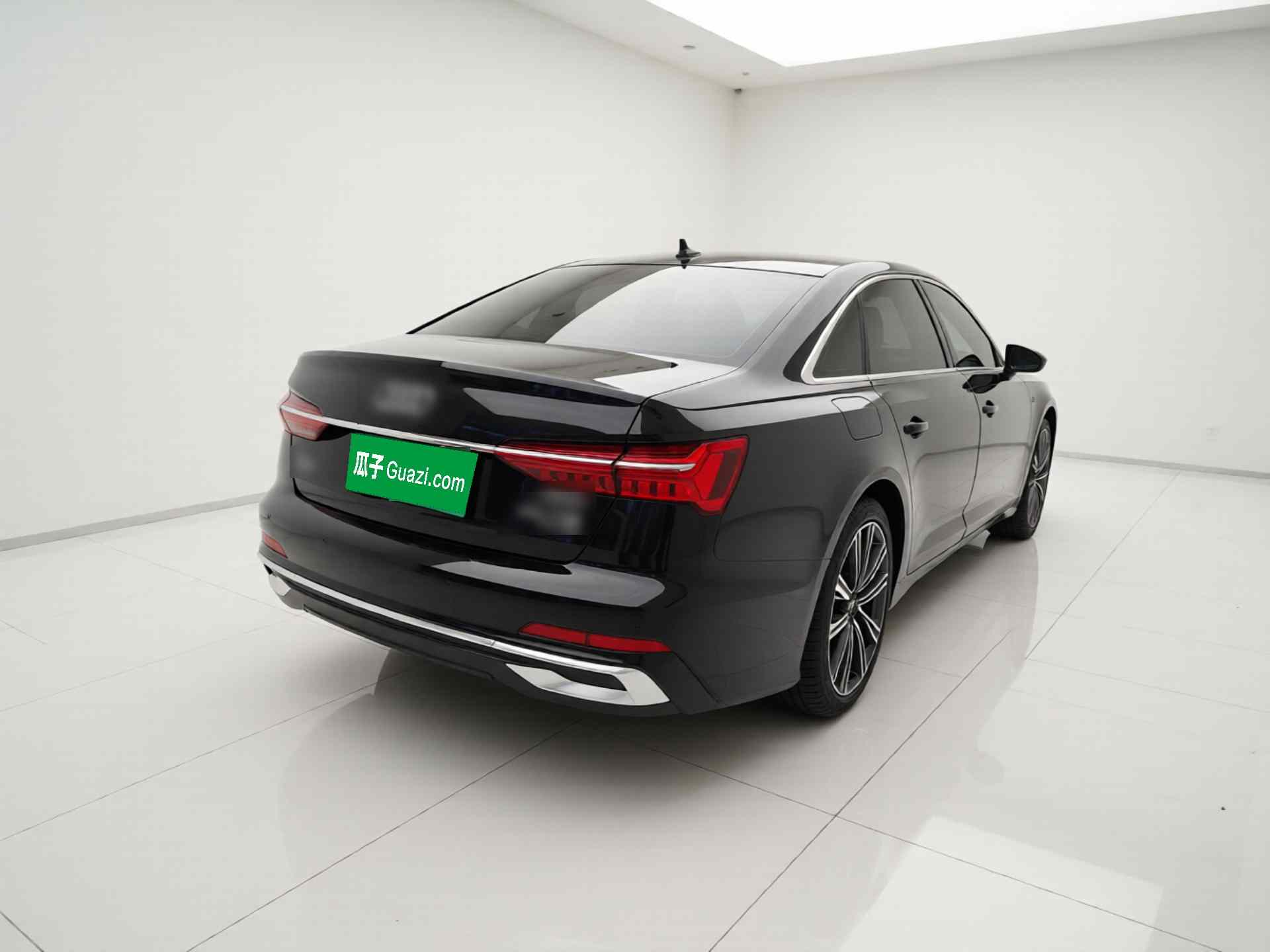 奥迪A6L 2025款 改款 45 TFSI quattro 臻选动感型(5)