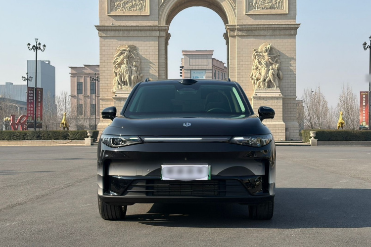 零跑汽车 零跑C16 2026款 增程 280激光雷达智尊版 6座车身外观6001