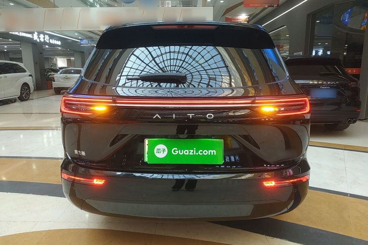 鸿蒙智行 问界M7 2024款 1.5T 后驱Plus版 6座车身外观6